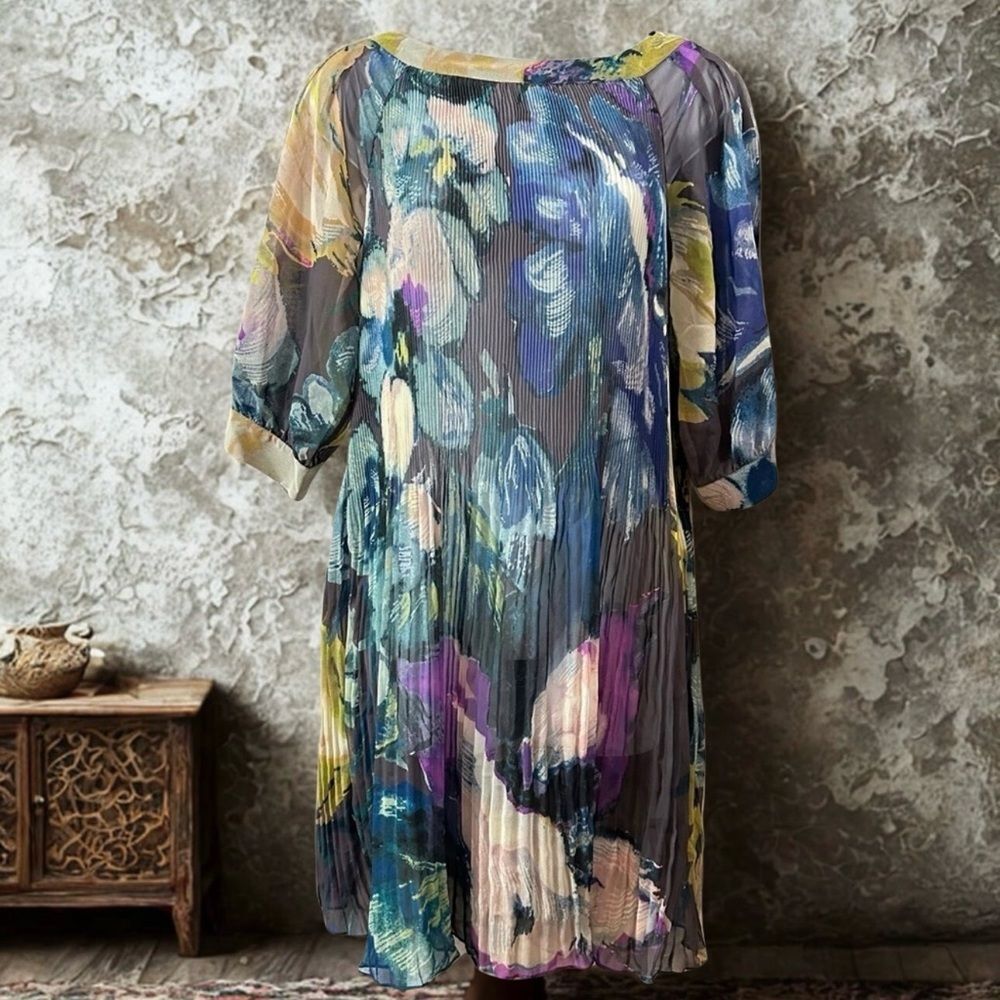 Ted Baker Floral Print Sheer Shift Pleated Dress Size 2